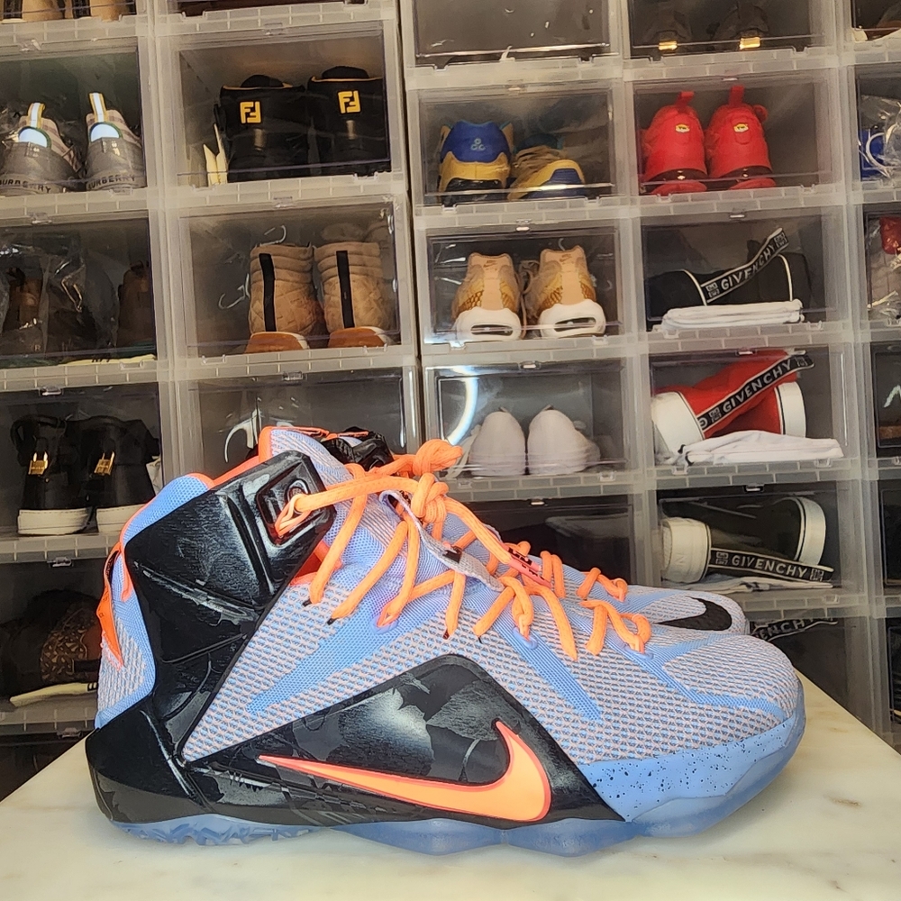 2015 LeBron 12 'Easter'